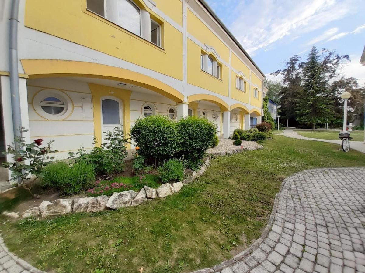 Thermal Garden Mosonmagyaróvár Eksteriør bilde